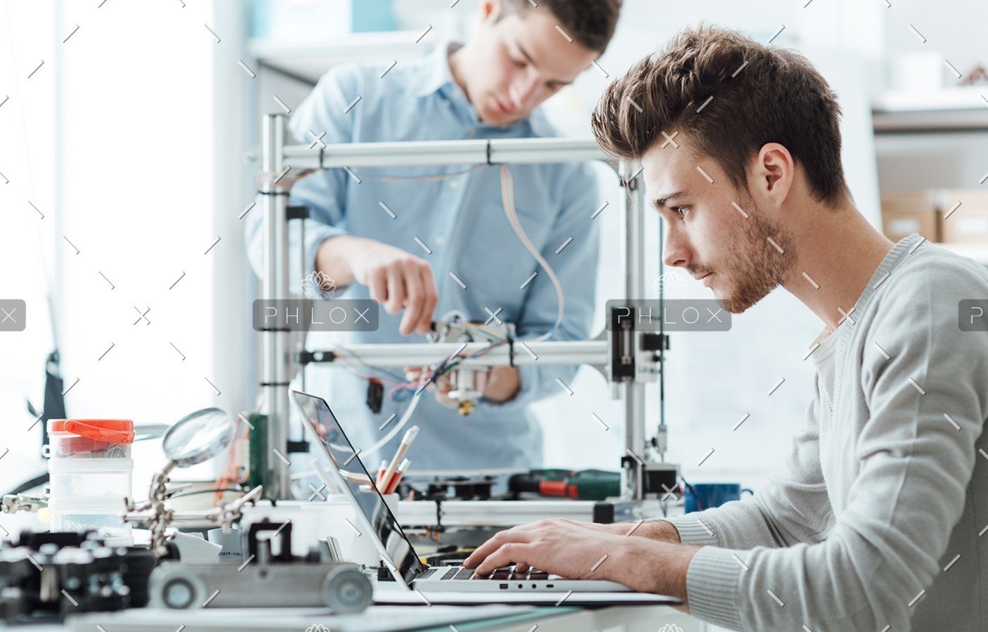 demo-attachment-74-engineering-students-working-in-the-lab-PESV4KM